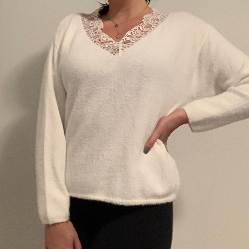 H&M White Sweater